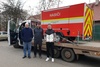 Firma Auto Eder nám přívěs dovezla do Chyňavy