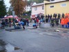 také vzadu se činí
